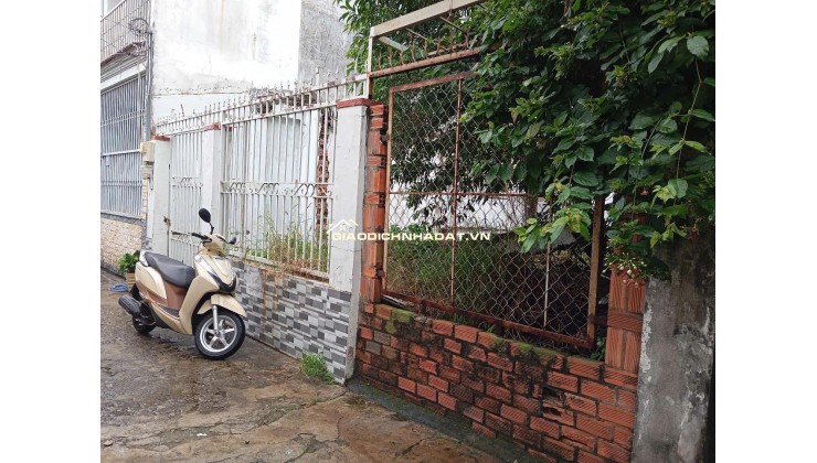 Đất trống 110m² ngang 10m, sát UBND Long Thạnh Mỹ, Q9, 3.8 tỷ