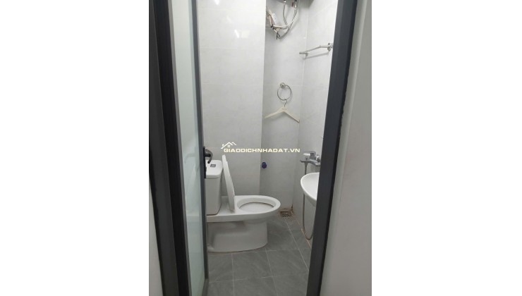 Bán biệt thự liền kề Long Biên, 46m², 5 tầng, 7.9 tỷ, sổ đỏ