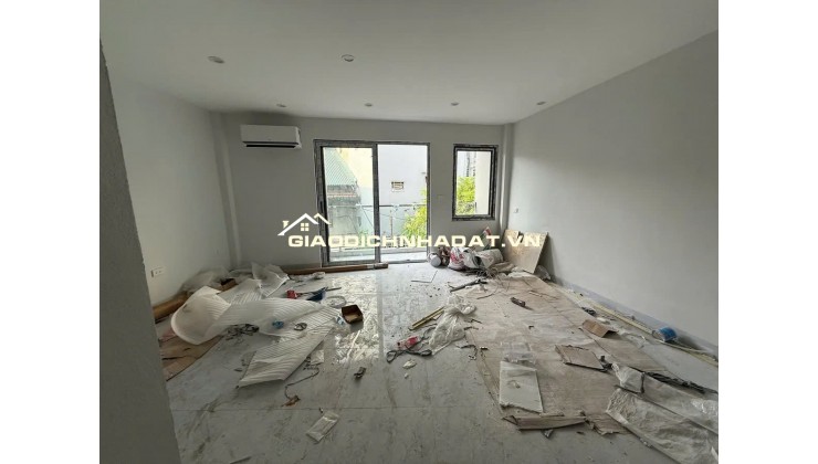 Hiếm.Tân Mai - 82m2 x 5 tầng, thang máy, full nội thất. Ô tô đỗ cổng, kinh doanh, văn phòng