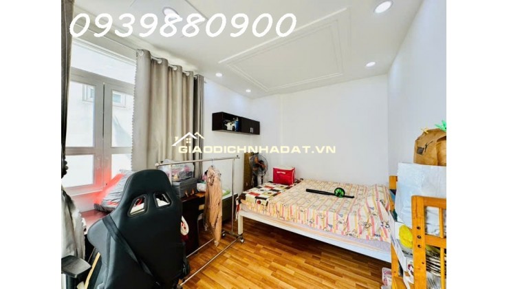 Sát mặt tiền Phan Đăng Lưu - 60m2, 4PN - 8,75Tỷ