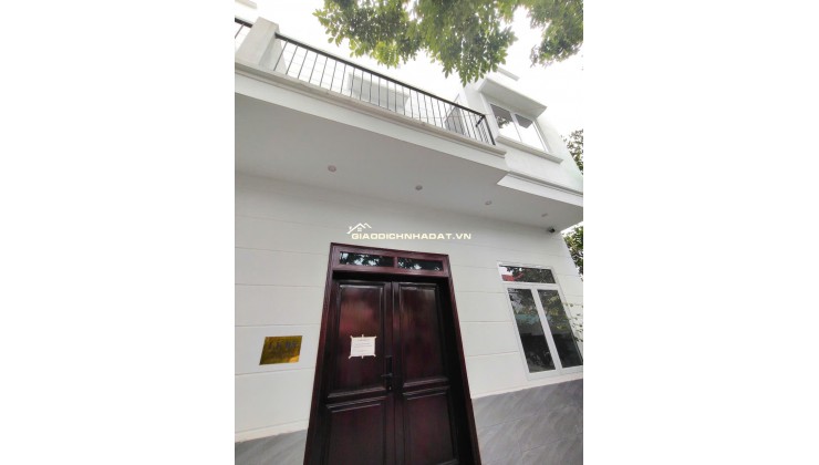 SIÊU PHẨM NHÀ CAO VIÊN + SÂN + CÂY CẢNH VIEW NHƯ BIỆT THỰ.