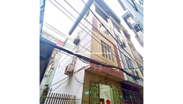 Bán nhà Ngũ Nhạc - Hoàng Mai, DT 30m x 4 tầng. Full nội thất, lô góc thoáng vĩnh viễn