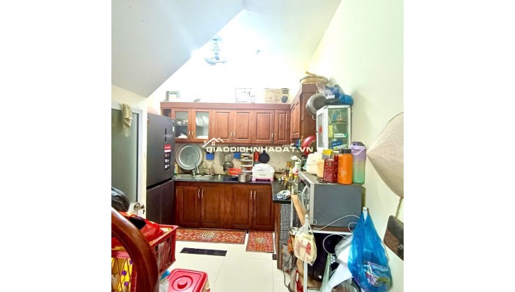 Bán nhà Ngũ Nhạc - Hoàng Mai, DT 30m x 4 tầng. Full nội thất, lô góc thoáng vĩnh viễn