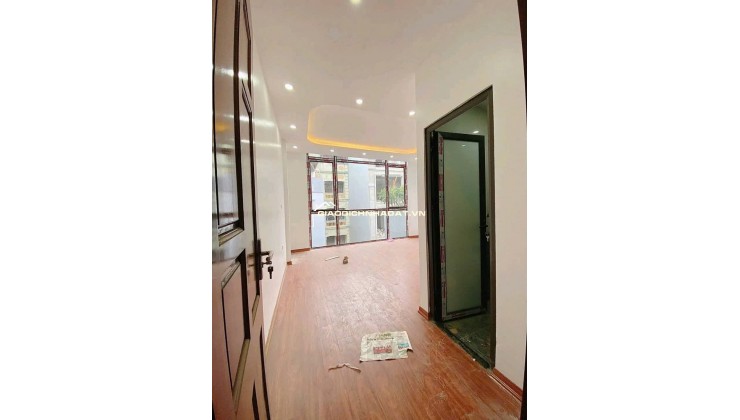 Trần Khát Chân DT55m2 x 5 tầng, full nội thất, thang máy. Ô tô vào nhà, kinh doanh - văn phòng đỉnh