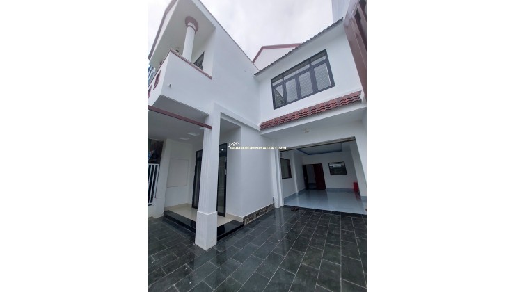 Bán nhà nhánh đường Ngô Gia Tự TT Rạch Giá
