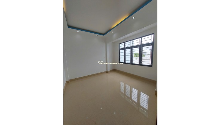 Bán nhà nhánh đường Ngô Gia Tự TT Rạch Giá