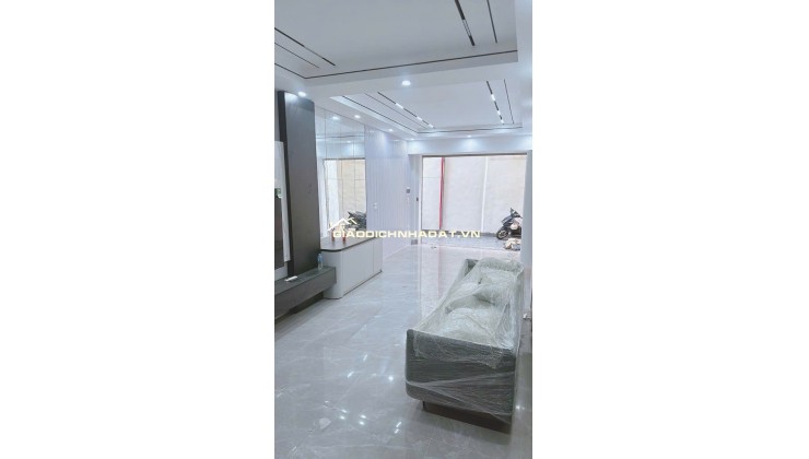 50M² – PHỐ HOÀNG NHƯ TIẾP – Ở CỰC SƯỚNG – Ô TÔ ĐỖ CỬA – CHỦ MỚI XÂY TÂM HUYẾT