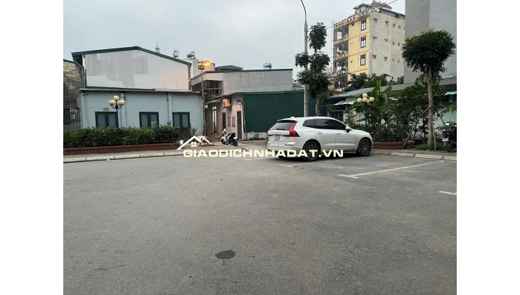Hiếm ! Giải Phóng 73m2, MT4m. Ô tô đỗ cửa, xây tòa building, kinh doanh, chung cư mini siêu đỉnh.