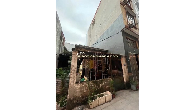 Hiếm ! Giải Phóng 73m2, MT4m. Ô tô đỗ cửa, xây tòa building, kinh doanh, chung cư mini siêu đỉnh.