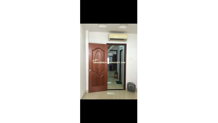 Bán nhà hoặc cho thuê nhà TK18/22 Nguyễn Cảnh Trân, Q1