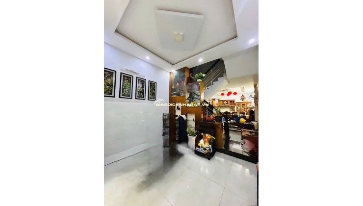 NGỠ KHÔNG CÓ NHÀ 4 TẦNG, NHỈNH 7 TỶ
AI NGỜ CÓ CĂN QUÁ ĐẸP, HXH, GẦN NGÃ 4 ÂU CƠ vs LẠC LONG QUÂN (TB).