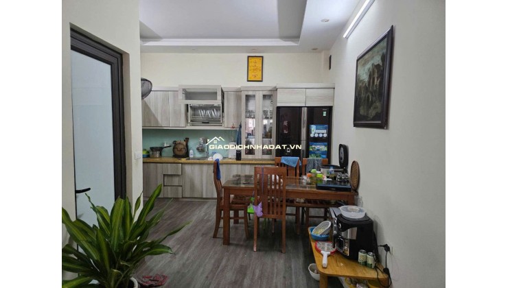 Thông số hoa hậu 44m x 4 Tầng, Mặt tiền 4,3m Ngọc Thụy Long Biên - 5,3 tỷ bán gấp