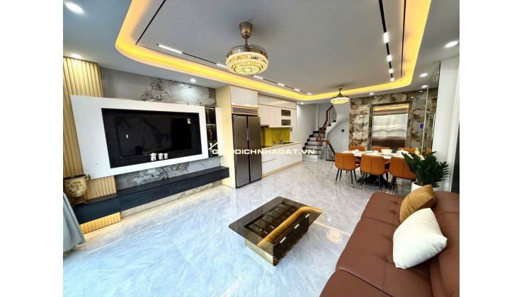 Hoa hậu đón cầu Trần Hưng Đạo 6 tầng x 55m2 oto 7 chỗ , 2 thoáng vĩnh viễn thang máy.
