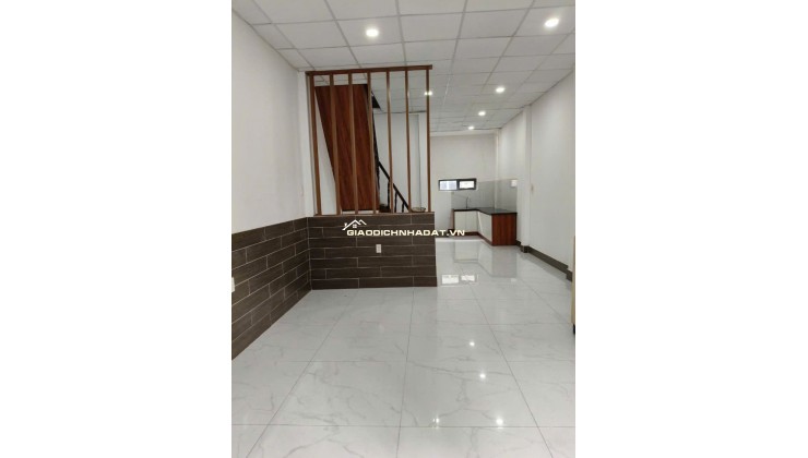 Cơ Hội Sở Hữu Nhà  49m2, Nguyễn Văn Quá, Đông Hưng Thuận Q12 - Chỉ 3.3 Tỷ