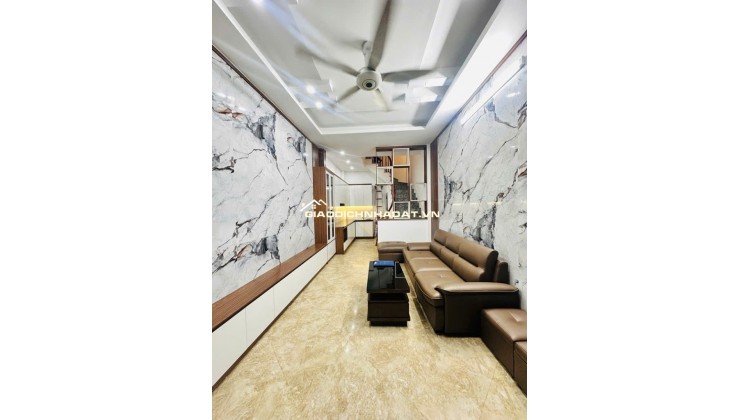 NHÀ MỚI SẴN Ở NGAY- THOÁNG SÁNG - KHU VỰC PHÁT TRIỂN- 30m RA Ô TÔ TRÁNH