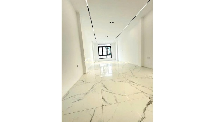 Kim Giang DT42 x 6 tầng, thang máy. Ngõ thông, gara ô tô vào nhà, KD, VP siêu đỉnh