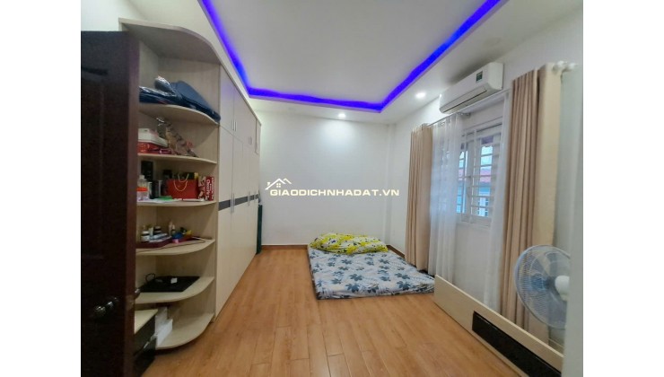 Nhà mặt tiền kinh doanh Tây Hòa – hoàn công – gần chợ và Metro