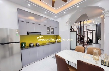 QUÁ KHAN HIẾM- NHÀ MỚI KOONG LÊ TRỌNG TẤN 5 TẦNG 54M2 NHỈNH 9 TỶ