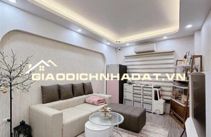 SIÊU LUNG LINH -NHÀ CẠNH MẶT PHỐ MINH KHAI 30M2 5 TẦNG NHỈNH 8 TỶ