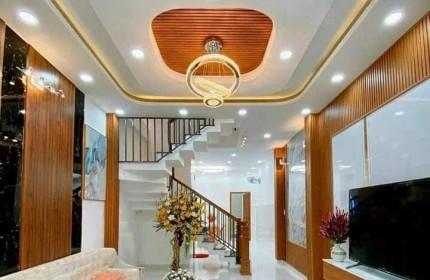 CẦN BÁN GẤP NHÀ 2 LẦU TRUNG TÂM TP THỦ DẦU MỘT BÌNH DƯƠNG