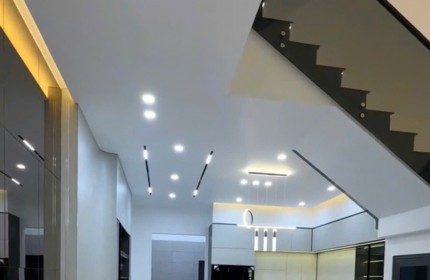 CẦN BÁN GẤP NHÀ PHỐ 3 TẦNG NGAY TRUNG TÂM TP THỦ DẦU MỘT BÌNH DƯƠNG