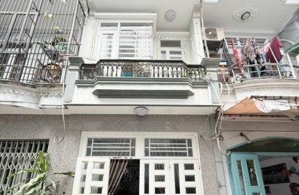 VỊ TRÍ ĐẸP NHẤT GÒ VẤP LÚC NÀY - NGAY CÔNG VIÊN LÀNG HOA - HXH THÔNG - ĐƯỜNG SỐ 3 P9 GV - 30M (3x10) VUÔNG HƠN 3 TỶ