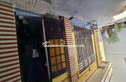 THỦ ĐỨC - SAU NHÀ MẶT TIỀN - LÔ GÓC - XE HƠI TỚI NHÀ - HOÀN CÔNG - CHÍNH CHỦ LÂU ĐỜI