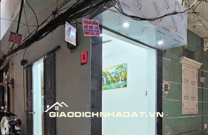 3.7 TỶ - 5 TẦNG - NHÀ ĐẸP Ở NGAY - KCBT CHẮC CHẮN - TRUNG TÂM ĐỐNG ĐA