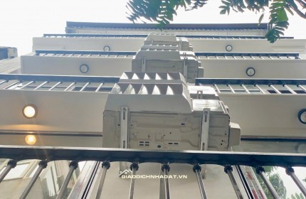 Bán tòa 7  tầng căn hộ dịch vụ Hai Bà Trưng dòng tiền 70 triệu Liên hệ Ms Hoa : 0981576598