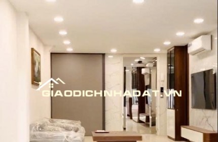 Cho thuê nhà 6 tầng x thang máy 50m cực đẹp tại ngõ 572 Ngọc Thụy