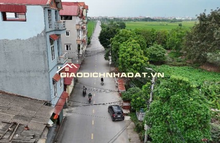 4 Lô full thổ cư diện tích từ 66 - 76m2 oto vào tận đất, Cách trục chính 15m