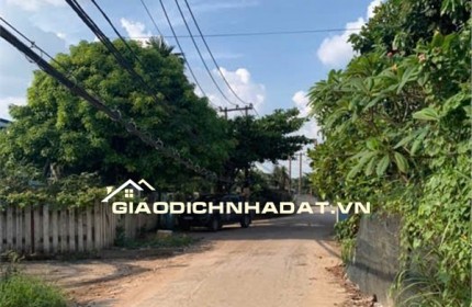 NHỈNH 3 TỶ CÓ NHÀ BÌNH THẠNH 54M2 MỚI ĐẸP Ở NGAY 1 TRỆT 1 LỬNG 2 PHÒNG NGỦ - NGAY KHU DU LỊCH BÌNH QUỚI HẺM BA GÁC ĐUA GẦN HẺM ÔTÔ