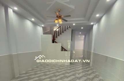 NHÀ SIÊU RẺ - XE HƠI NGỦ TRONG NHÀ - TỈNH LỘ 10 - 3 TẦNG -  112M2 ( 4.5×25M) - NHỈNH 50TR/M2