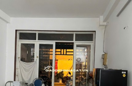 BÁN NHÀ HẺM PHAN HUY ÍCH, LÔ GÓC 2MT HẺM 8M, DT 90m2 x 2 TẦNG BTCT, GIÁ NHỈNH 7 TỶ. LH:0988404529.