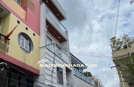 CHỈ 8.8TỶ
NHÀ ĐẸP, HXH - LẠC LONG QUÂN, Q.11 - 5 TẦNG, D.Ò.N-G T.I.Ề-N HÀNG THÁNG 37TR