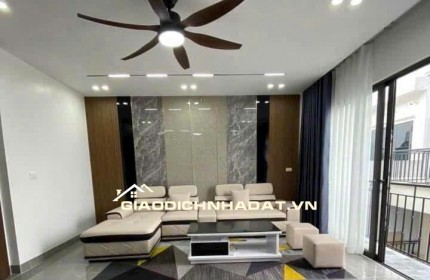 NHỈNH 10 TỶ SIÊU HIẾM TẠI ÁI MỘ CẬN KỀ ĐƯỜNG HỒNG TIẾN