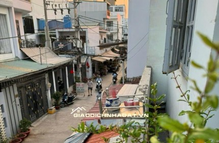 BÁN NHÀ MẶT PHỐ - GIÁ TỐT