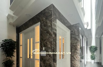 SIÊU PHẨM CẦU GIẤY - 6 TẦNG THANG MÁY - LÔ GÓC - KINH DOANH - NỘI THẤT CAO CẤP.40M2*6T