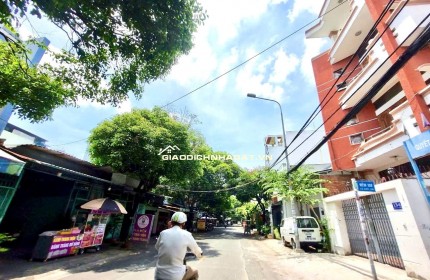 Bán nhà mặt tiền đường Gò Dầu quận Tân Phú- gần AEON - 70m2 - giá 8.9 tỷ