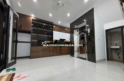 BÁN NHÀ XUÂN ĐỈNH – LÔ GÓC 2 THOÁNG – THANG MÁY – Ô TÔ ĐỖ CỬA – 7,5 TỶ