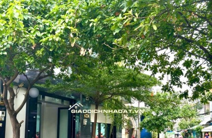 Bán nhà Tân Sơn Nhì - Quận Tân Phú chỉ 9 Tỷ - Hẻm xe hơi 8m - 6 Tầng.