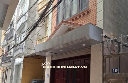 Ô TÔ ĐỖ CỬA - 3 MẶT THOÁNG - CỰC GẦN NGOẠI GIAO ĐOÀN.