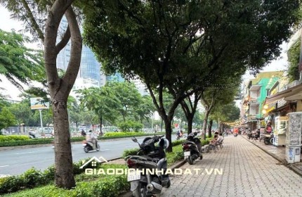 BÁN NHÀ 2 TẦNG MẶT TIỀN KINH DOANH GIÁP QUẬN 1 - ĐƯỜNG  ĐIỆN BIÊN PHỦ -P17 - BÌNH THẠNH - 110M2 - GIÁ NHỈNH 2X  TỶ TL