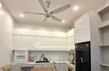Ngõ Quỳnh DT32m x 4 tầng full nội thất. Nhà đẹp, ở sướng, tiện ích ngập tràn