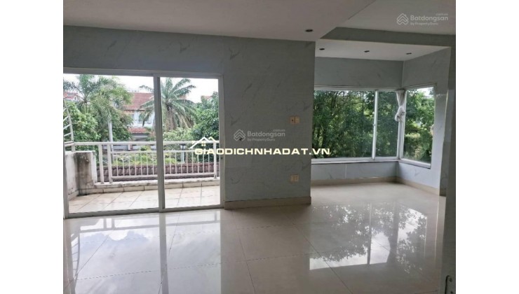 RẤT HIẾM - NHÀ 3T - 235m2(12x18) CHỈ 22 TỶ 99 HXH 7M - KHU BẮC HẢI