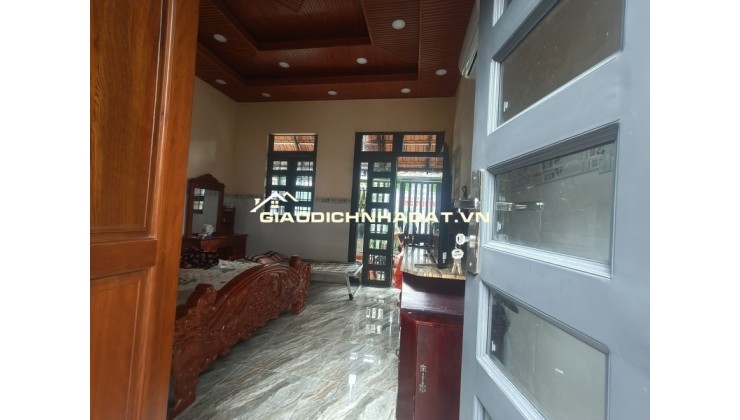 BÁN GẤP NHÀ SIÊU RỘNG, 130m2 (6.5 x 20m), 3PN, HXH, VÕ VĂN HÁT, LONG TRƯỜNG, 7.6 TỶ