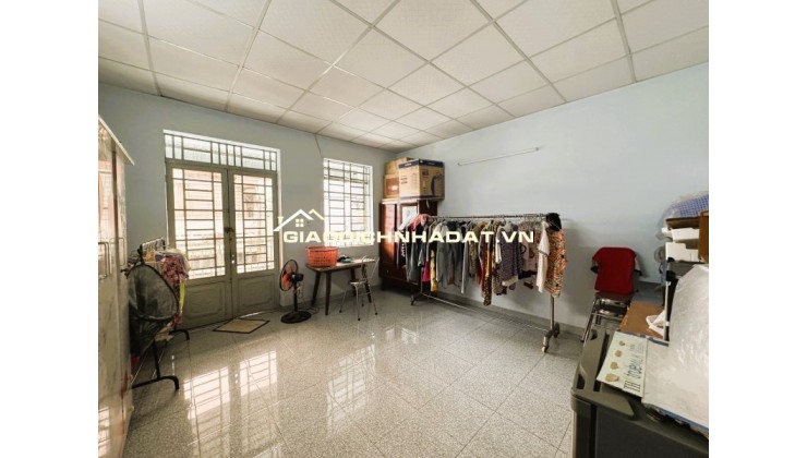 BÁN NHÀ SIÊU RỘNG, 120m2 (7.2 x 17m), 5PN, TRUNG TÂM PHƯỜNG LONG TRƯỜNG, Q9 - CHỈ 7.5 TỶ