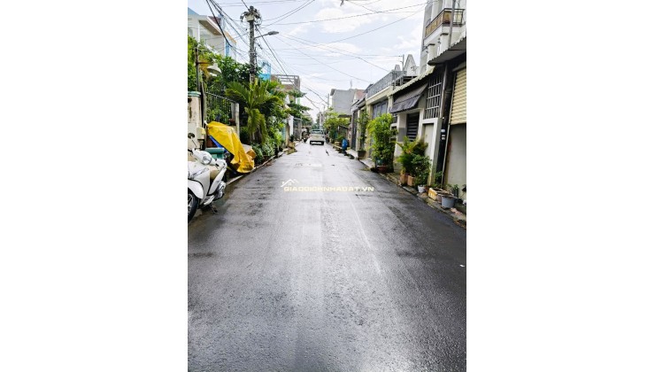 BÁN NHÀ 2 MẶT TIỀN, 165m2 (5.4 x 31m), 5PN, ĐƯỜNG SỐ 4, LONG TRƯỜNG, Q9 - CHỈ 8.2 TỶ