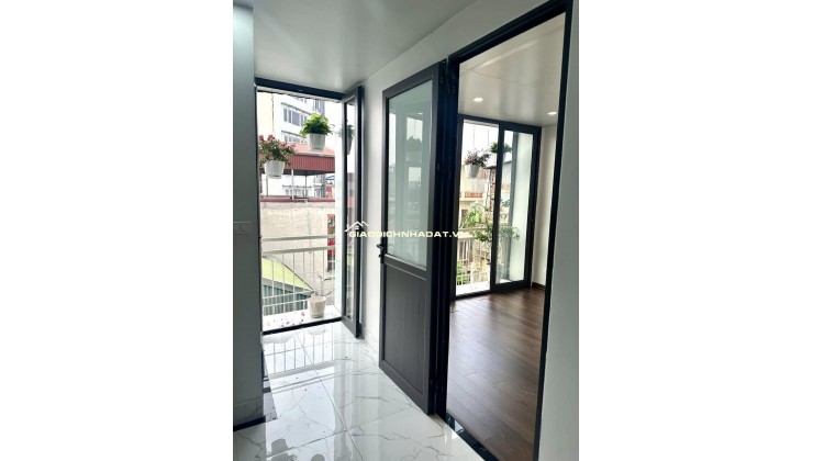 HOT ! BÁN NHÀ TẬP THỂ BÁCH KHOA – GẦN CÁC TRƯỜNG ĐẠI HỌC LỚN, CỰC PHÙ HỢP CHO SINH VIÊN