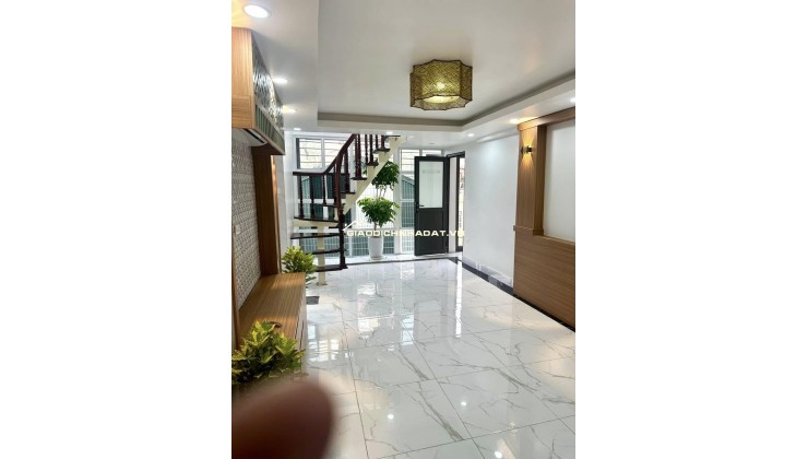 HOT ! BÁN NHÀ TẬP THỂ BÁCH KHOA – GẦN CÁC TRƯỜNG ĐẠI HỌC LỚN, CỰC PHÙ HỢP CHO SINH VIÊN